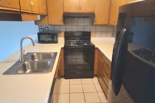 473 Nicole Dr, Bartlett, IL 60103 - Photo 3