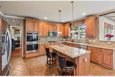 2185 Henning Lane, Yorkville, IL 60560 - Photo 11