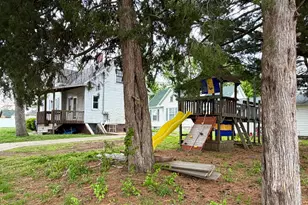 625 Oconor Ave, Lasalle, IL 61301 - Photo 3
