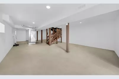 6418 S Claremont Avenue, Chicago, IL 60636 - Photo 17