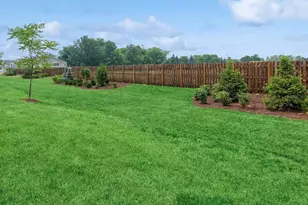 2049 Stuttle Rd, Batavia, IL 60510 - Photo 13
