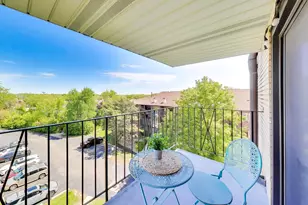 5840 W 104th St, Oak Lawn, IL 60453 - Photo 23