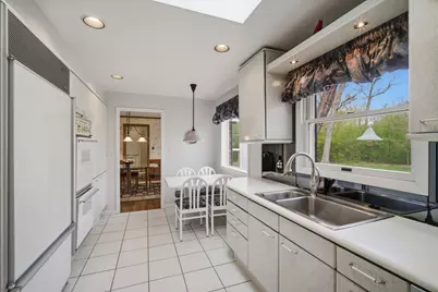 880 Hiawatha Lane, Riverwoods, IL 60015 - Photo 23