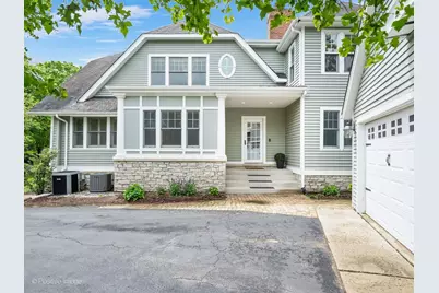 30 Waverly Avenue, Clarendon Hills, IL 60514 - Photo 3