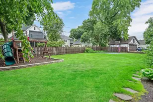 30 Waverly Ave, Clarendon Hills, IL 60514 - Photo 43