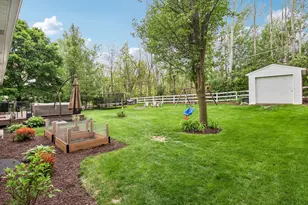 5N780 Kingswood Dr, Saint Charles, IL 60175 - Photo 33