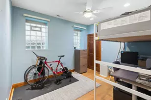 3927 N Paulina St, Chicago, IL 60613 - Photo 25
