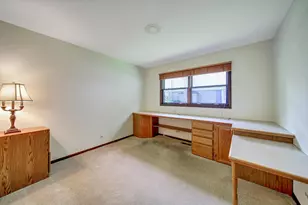 1129 S Salem Ln, Arlington Heights, IL 60005 - Photo 17