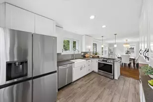304 Bryant Ave, Glen Ellyn, IL 60137 - Photo 5