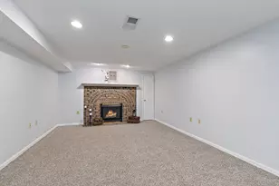 847 Quail Run, Dekalb, IL 60115 - Photo 21