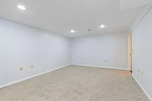 847 Quail Run, Dekalb, IL 60115 - Photo 19