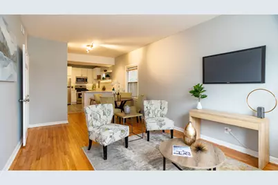 3729 N Clifton Avenue #2, Chicago, IL 60613 - Photo 3