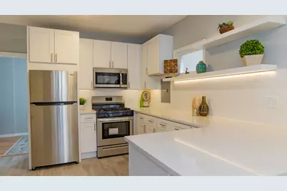 3729 N Clifton Avenue #2, Chicago, IL 60613 - Photo 7