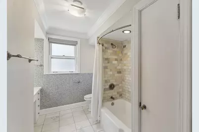 893 S Poplar Avenue, Elmhurst, IL 60126 - Photo 13