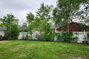 151 Amy St, Chicago Heights, IL 60411 - Photo 9