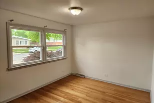 151 Amy St, Chicago Heights, IL 60411 - Photo 3