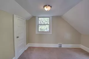 570 5th Ave, Aurora, IL 60505 - Photo 13