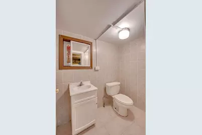 570 5th Avenue, Aurora, IL 60505 - Photo 17