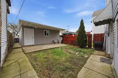 3828 S Honore Street, Chicago, IL 60609 - Photo 23