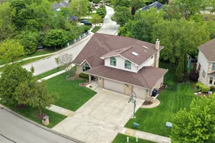 11630 Creekside Dr, Orland Park, IL 60467 - Photo 39