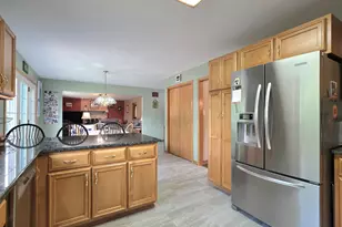 11630 Creekside Dr, Orland Park, IL 60467 - Photo 5