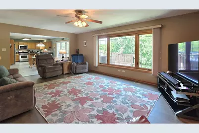 11630 Creekside Drive, Orland Park, IL 60467 - Photo 7