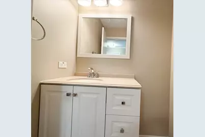 1344 Barclay Lane #1344, Deerfield, IL 60015 - Photo 7