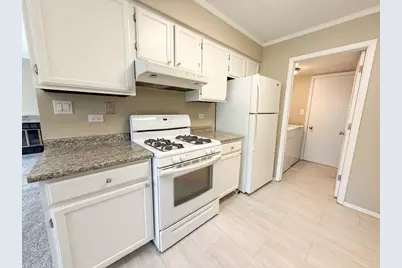 1344 Barclay Lane #1344, Deerfield, IL 60015 - Photo 3