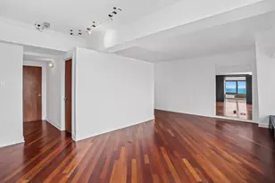 175 E Delaware Pl, Chicago, IL 60611 - Photo 3