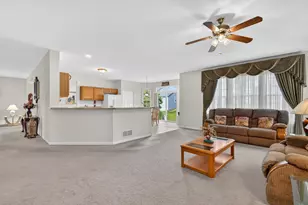 326 Copper Springs Ln, Elgin, IL 60124 - Photo 11