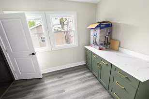 3823 W Wabansia Ave, Chicago, IL 60647 - Photo 15