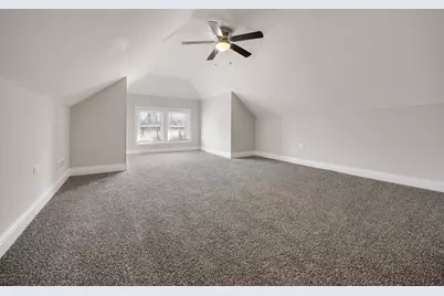 9220 S Dauphin Avenue, Chicago, IL 60619 - Photo 17