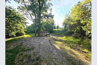 9606 Rock Quarry Road, Quincy, IL 62305 - Photo 5