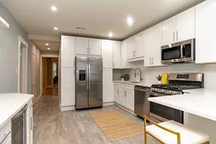 3734 N Racine Ave, Chicago, IL 60613 - Photo 11