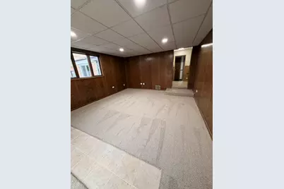 10809 Austin Avenue, Chicago Ridge, IL 60415 - Photo 11
