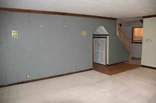 380 Forest Preserve Dr, Wood Dale, IL 60191 - Photo 3