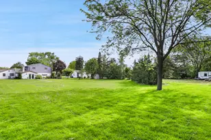 380 Forest Preserve Dr, Wood Dale, IL 60191 - Photo 13