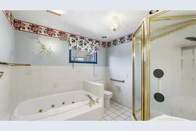 380 Forest Preserve Drive, Wood Dale, IL 60191 - Photo 19