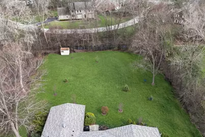 180 Crescent Knoll Drive, Green Oaks, IL 60048 - Photo 53