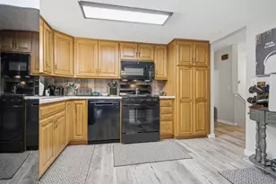 217 Indian Creek Dr, Pekin, IL 61554 - Photo 11