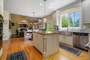 4848 Preserve Pkwy, Long Grove, IL 60047 - Photo 7