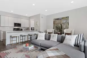 2812 N Mildred Ave, Chicago, IL 60657 - Photo 7