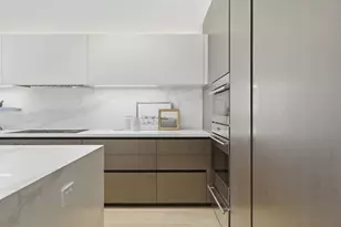 1944 N Fremont St, Chicago, IL 60614 - Photo 13