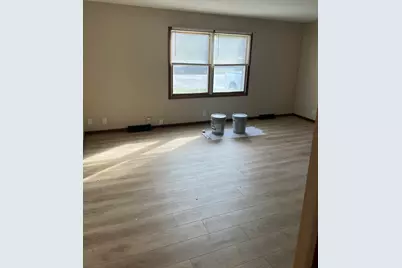 402 W Washington Street, Yorkville, IL 60560 - Photo 25