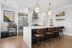 3929 N Greenview Ave, Chicago, IL 60613 - Photo 5