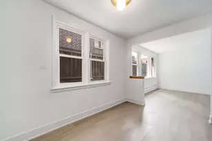 5516 W Higgins Ave, Chicago, IL 60630 - Photo 5