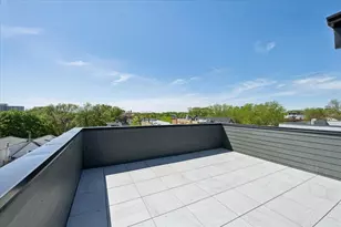 2202 N Leavitt St, Chicago, IL 60647 - Photo 35