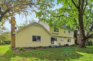 733 Buttonwood Circle SE, Naperville, IL 60540 - Photo 39