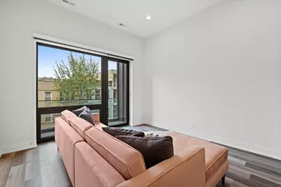 2317 N Clark Street #301, Chicago, IL 60614 - Photo 3