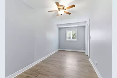 22339 Strassburg Avenue, Sauk Village, IL 60411 - Photo 9
